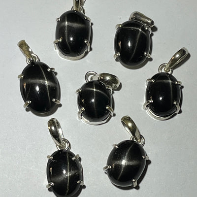PENDENTIFS  DIOPSIDE NOIR ÉTOILÉ