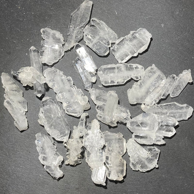 QUARTZ À ÂME OU FADEN (Rare)