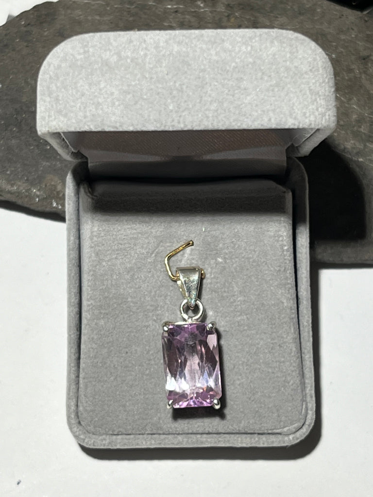 Kunzite Pendant (Silver Setting)