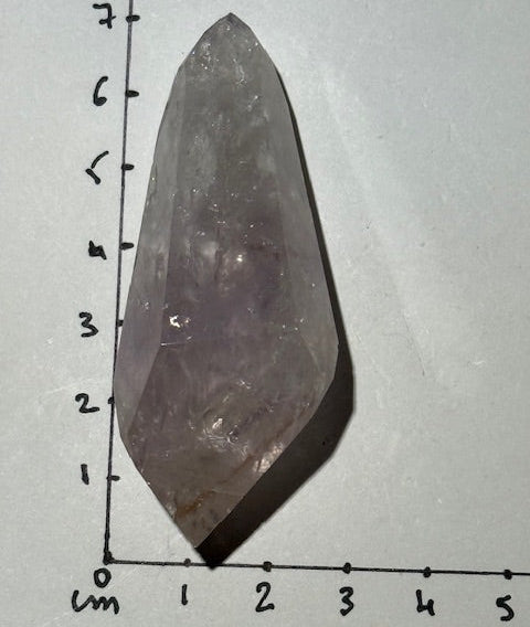 Pointe Biterminée en Améthyste Pâle Fluorescente