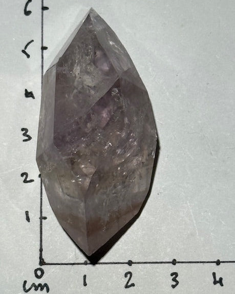 Pointe Biterminée en Améthyste Pâle Fluorescente