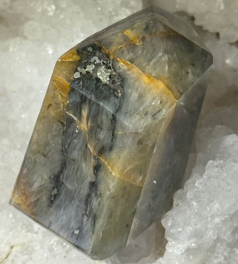 Quartz Hématoïde Guérisseur Doré avec Pyrite