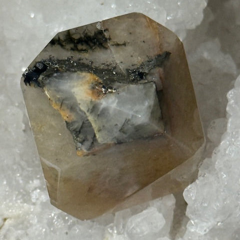 Quartz Hématoïde Guérisseur Doré avec Pyrite