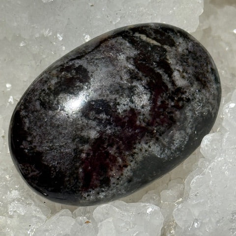 Dumortiérite Pourpre