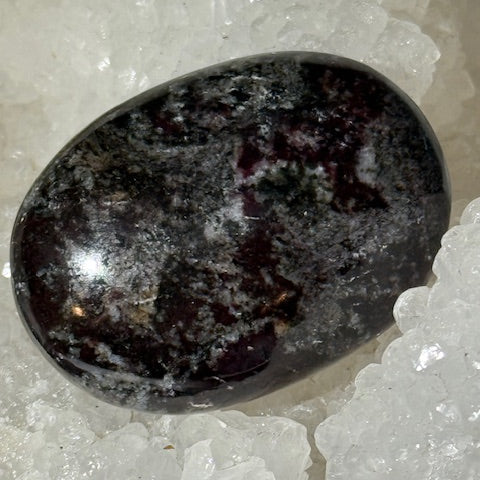 Dumortiérite Pourpre