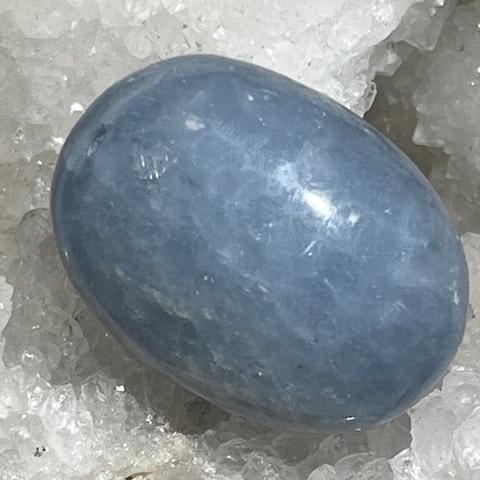 Calcite Bleue  OASIS DE CRISTAL