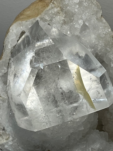 Manifestation crystal