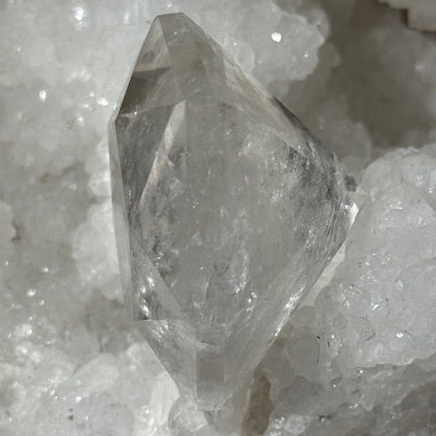 Sceau de Salomon en Quartz Lémurien taillé en Diamant