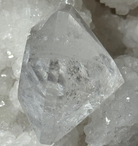 Sceau de Salomon en Quartz Lémurien taillé en Diamant