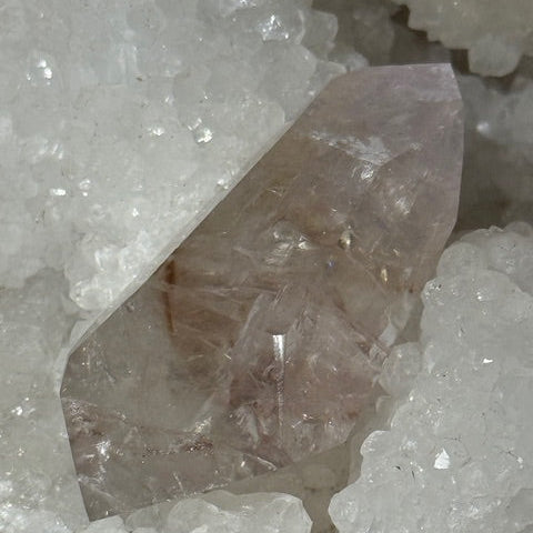 Pointe Biterminée en Améthyste Pâle Fluorescente