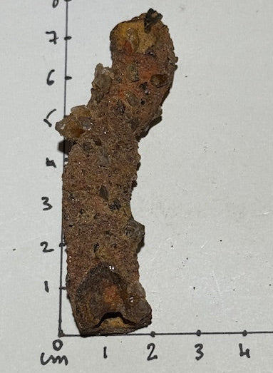 Fulgurite d’Amazonie avec inclusions de quartz