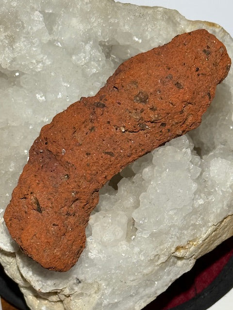 Amazonian fulgurite with quartz inclusions