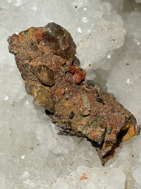 Amazonian fulgurite with quartz inclusions