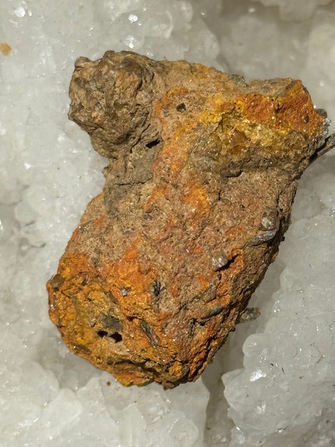 Amazonian fulgurite with quartz inclusions