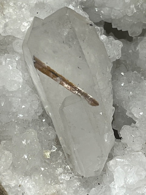 Brookite on Quartz