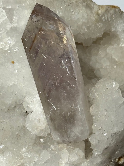 Améthyste Pâle Fluorescente