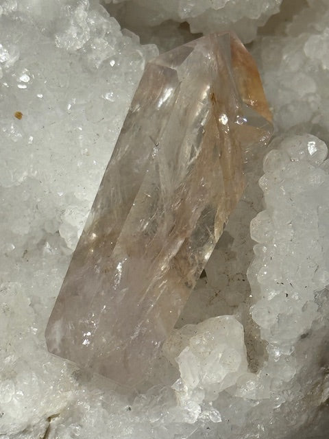 Améthyste Pâle Fluorescente