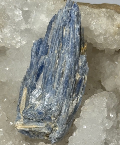 Cyanite Bleue