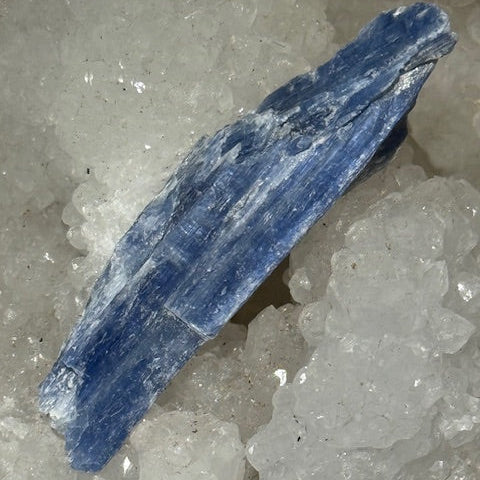 Cyanite Bleue