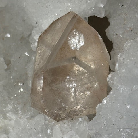 Spécimen De Quartz Fantôme Naturel - 1.05 Lb / 0.48kg - Décoration Minérale