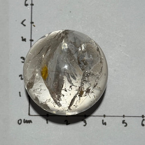 Sphère en Quartz lémurien