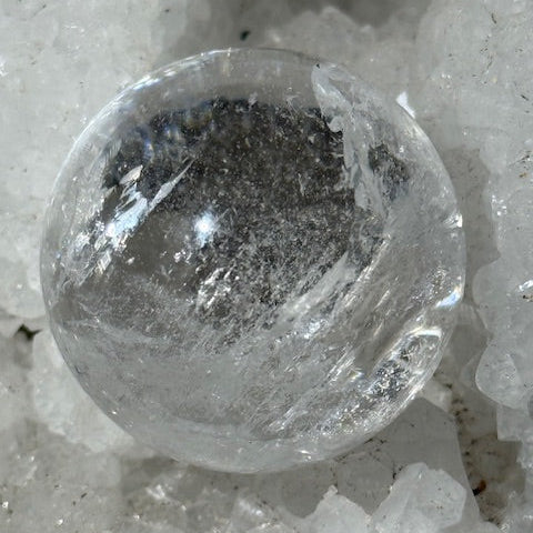 Sphère en Quartz lémurien