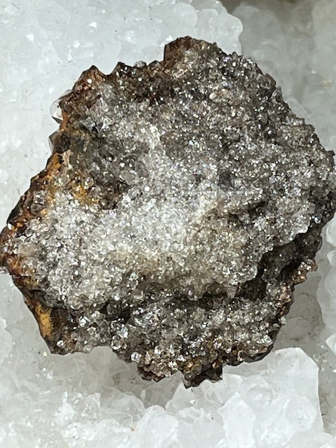 Brookite sur quartz Spécimen Rare