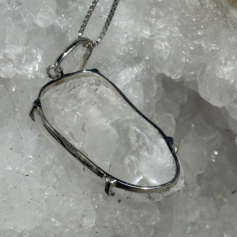 Pendentif Pétalite Grade A (Monture Argent)