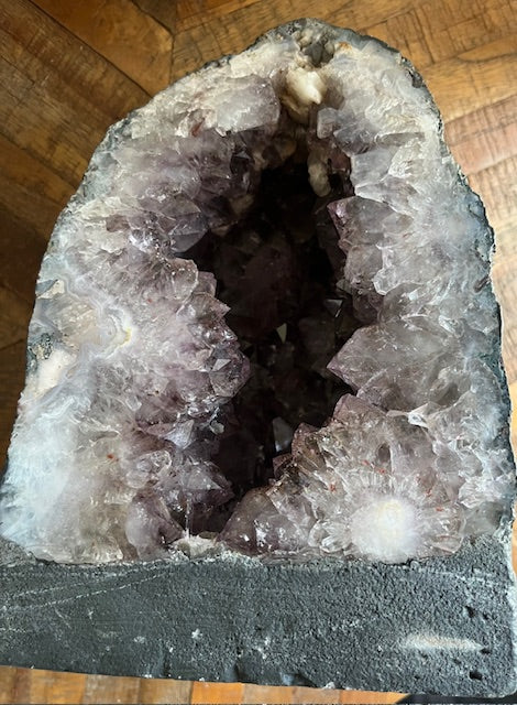 Amethyst Geode Quality 1 