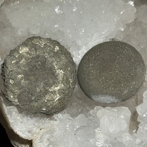 Pinas (Isis & Osiris) 