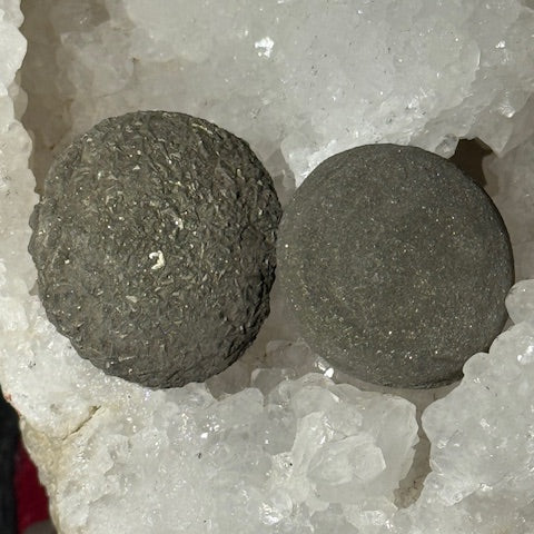 Pinas (Isis & Osiris) 