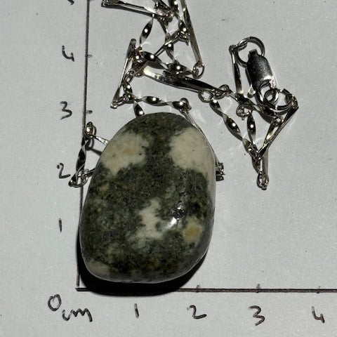 Pendentif Pierre bleue des monts Preseli 