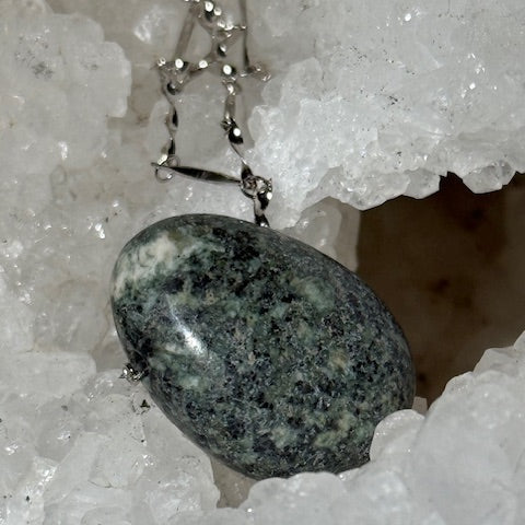 Pendentif Pierre bleue des monts Preseli 