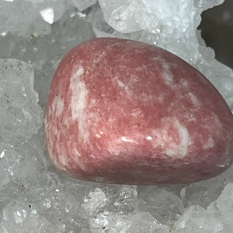 Thulite