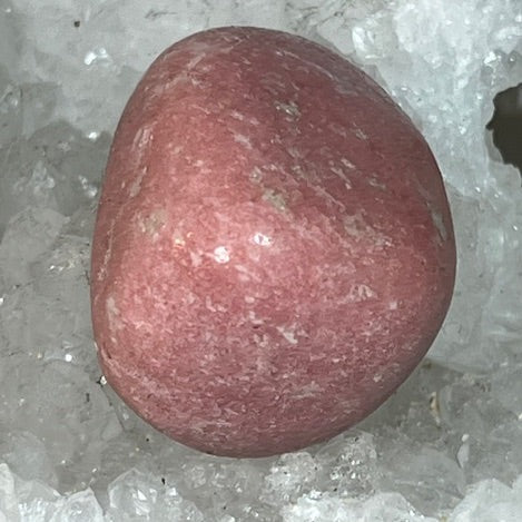 Thulite