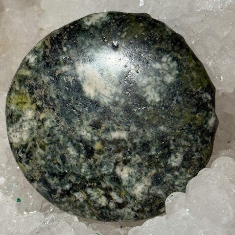 Homme vert en Pierre bleue des monts Preseli