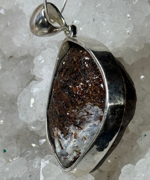 Pendentif  Astrophyllite (Russie) (Monture Argent)