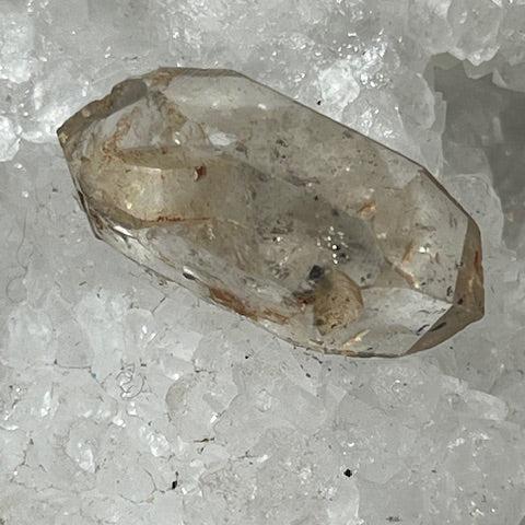 Quartz Lémurien Tangérine avec inclusions d'Anthraxonite