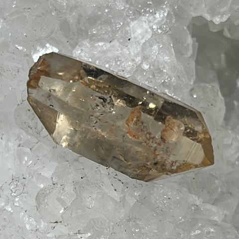 Quartz Lémurien Tangérine avec inclusions d'Anthraxonite