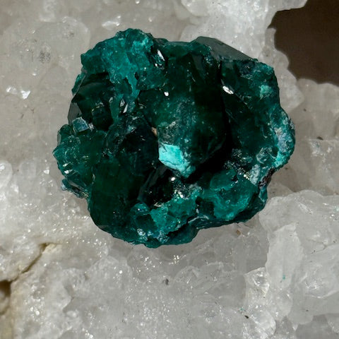 Dioptase 