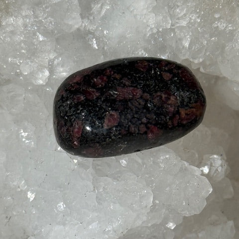 Eudialyte (Russie)