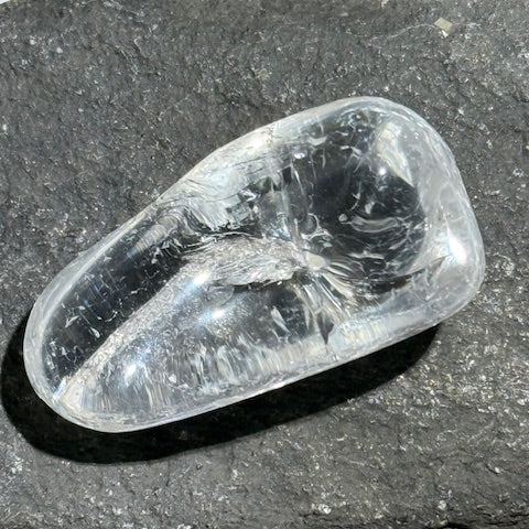 Le quartz clair  cristal de roche oasis de cristal