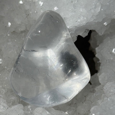 Le quartz clair  cristal de roche oasis de cristal