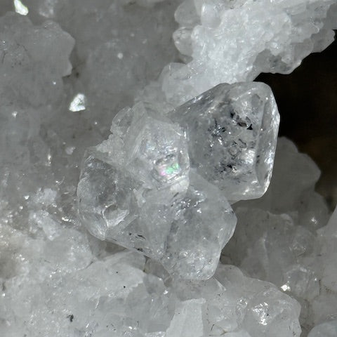 Apophyllite oasis de cristal