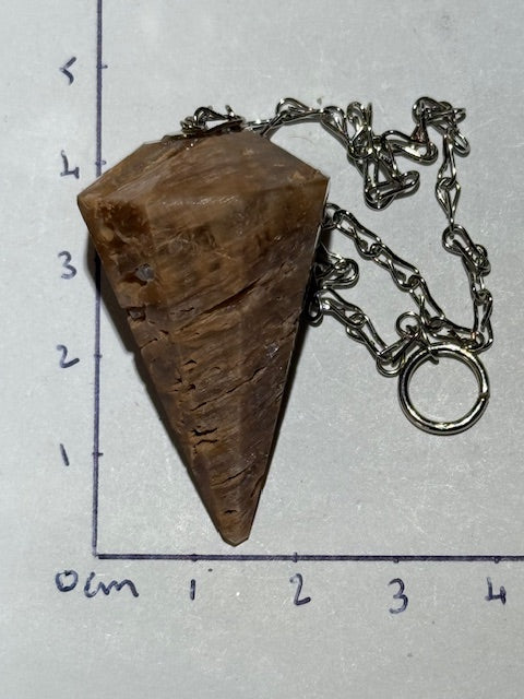 Pendule Quartz Queue de Coq (Amphibole)