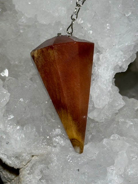 Pendule Quartz Queue de Coq (Amphibole)