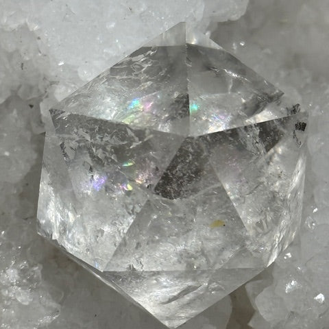 Icosaèdre en Quartz Lémurien