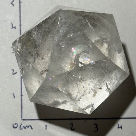 Icosaèdre en Quartz Lémurien