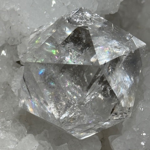 Icosaèdre en Quartz Lémurien