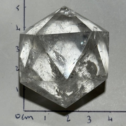 Icosaèdre en Quartz Lémurien
